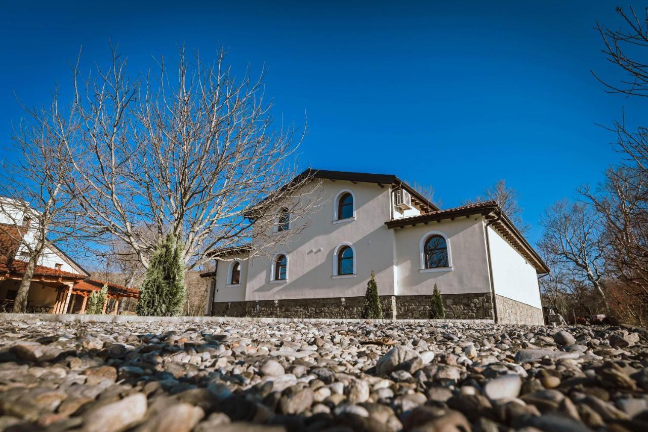 Lazar Winery Tourism B&B Rosoman Eksteriør bilde